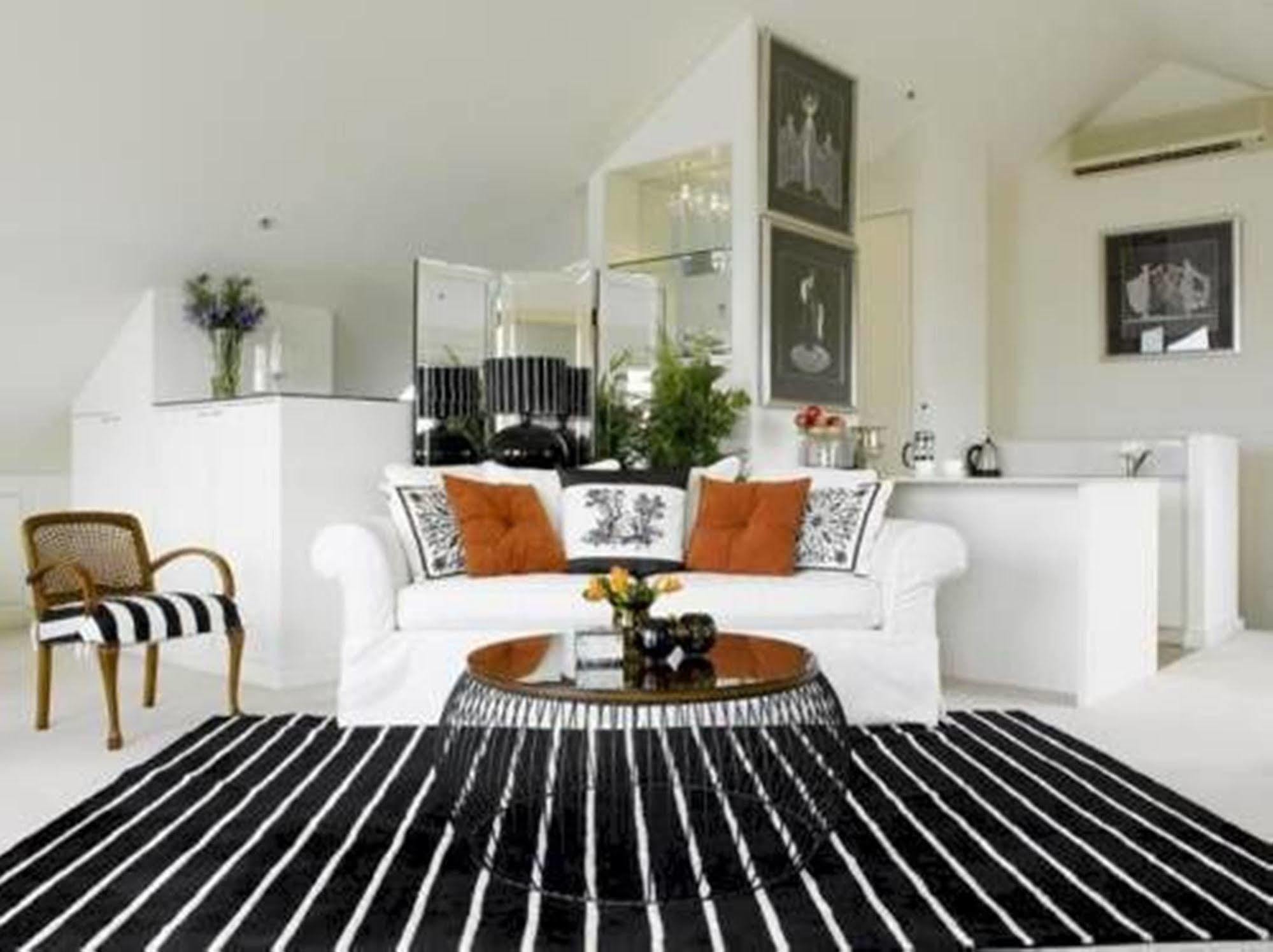 Andre'S Mews Melbourne Exterior foto